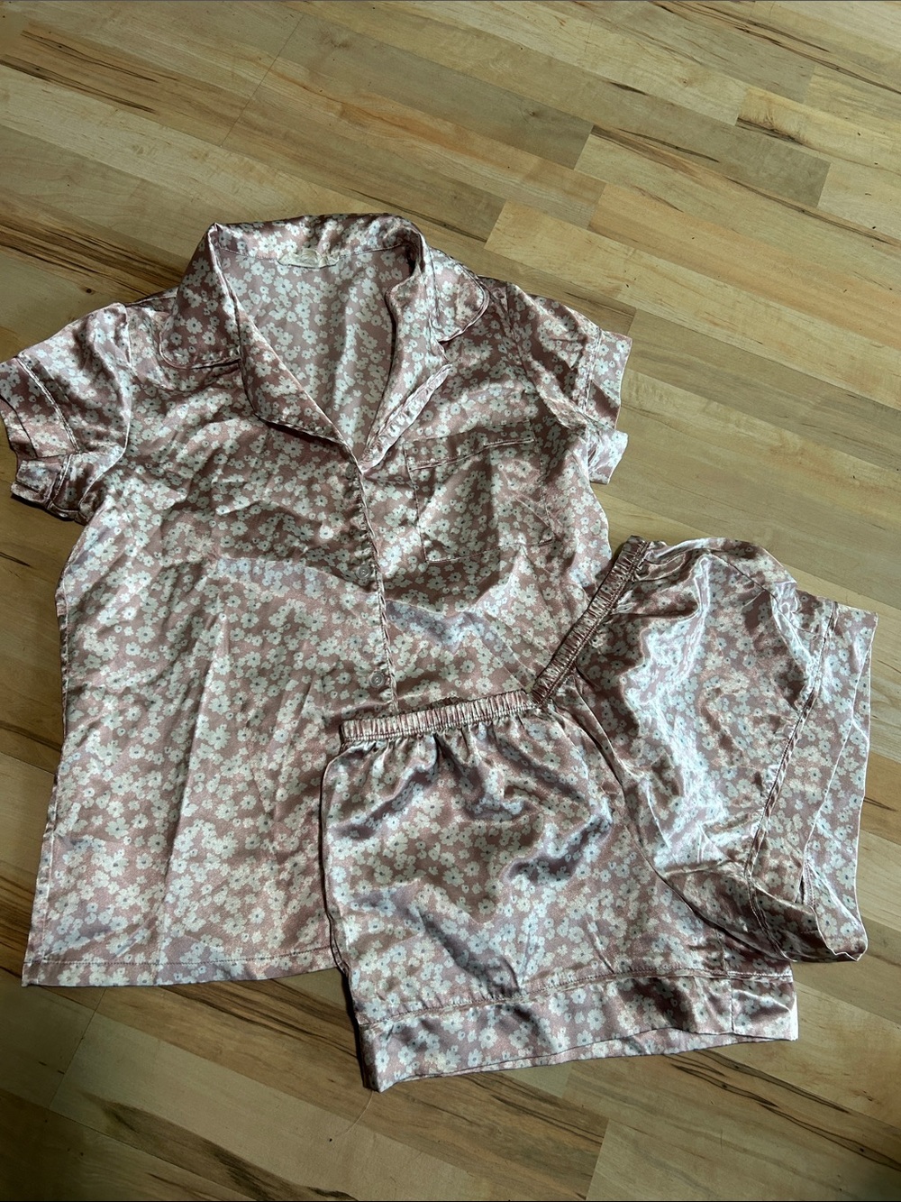 Floral Satin Short Sleeve Pajama Set - Pink